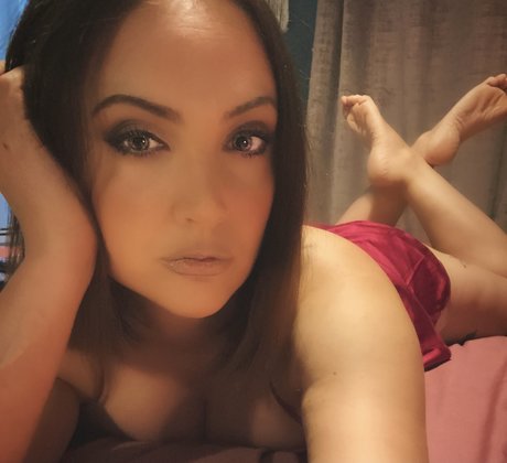 Naakte gelekte OnlyFans-foto van Tori