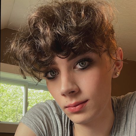 Naakte gelekte OnlyFans-foto van Hana 