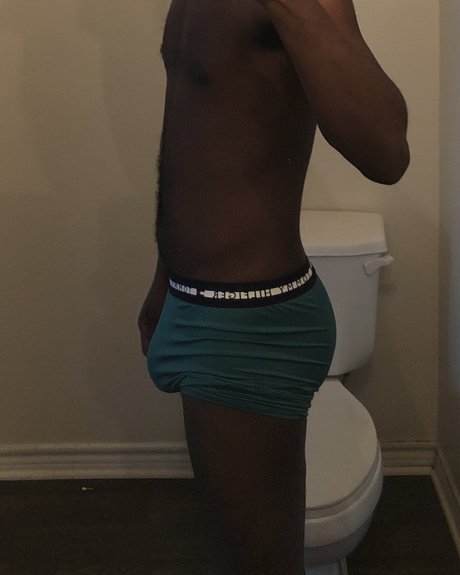 Naakte gelekte OnlyFans-foto van Da Don