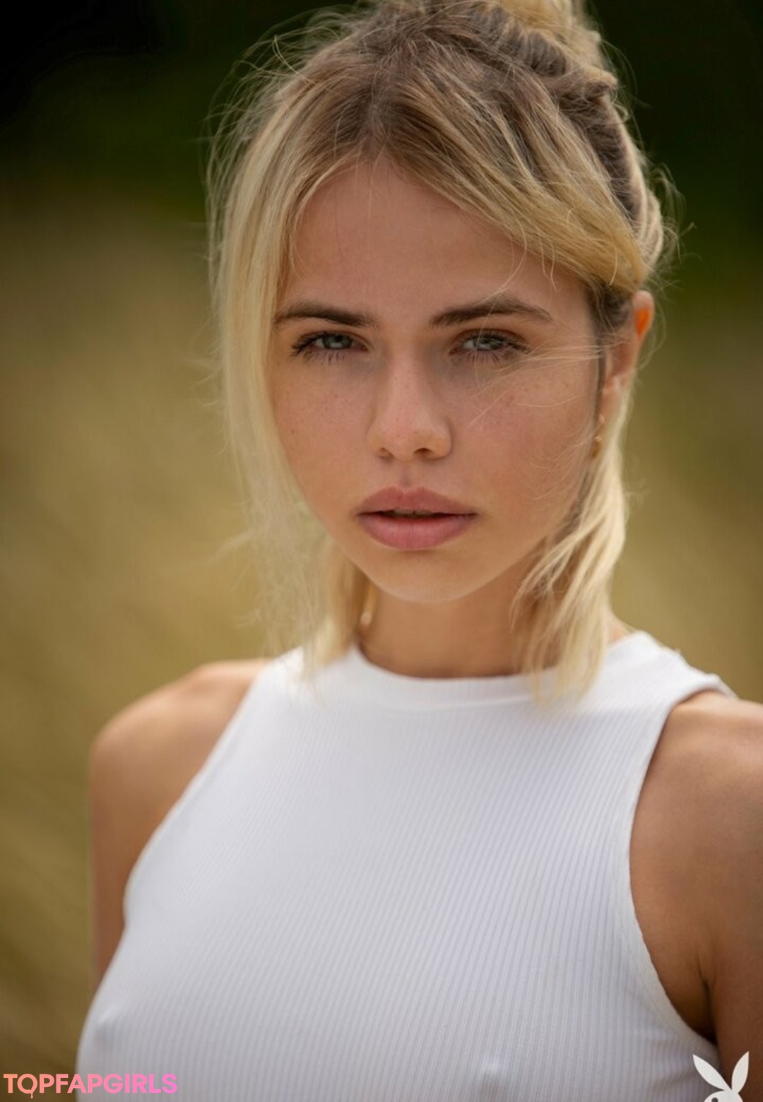Naakte gelekte OnlyFans-foto van Alexandra Smelova #1028