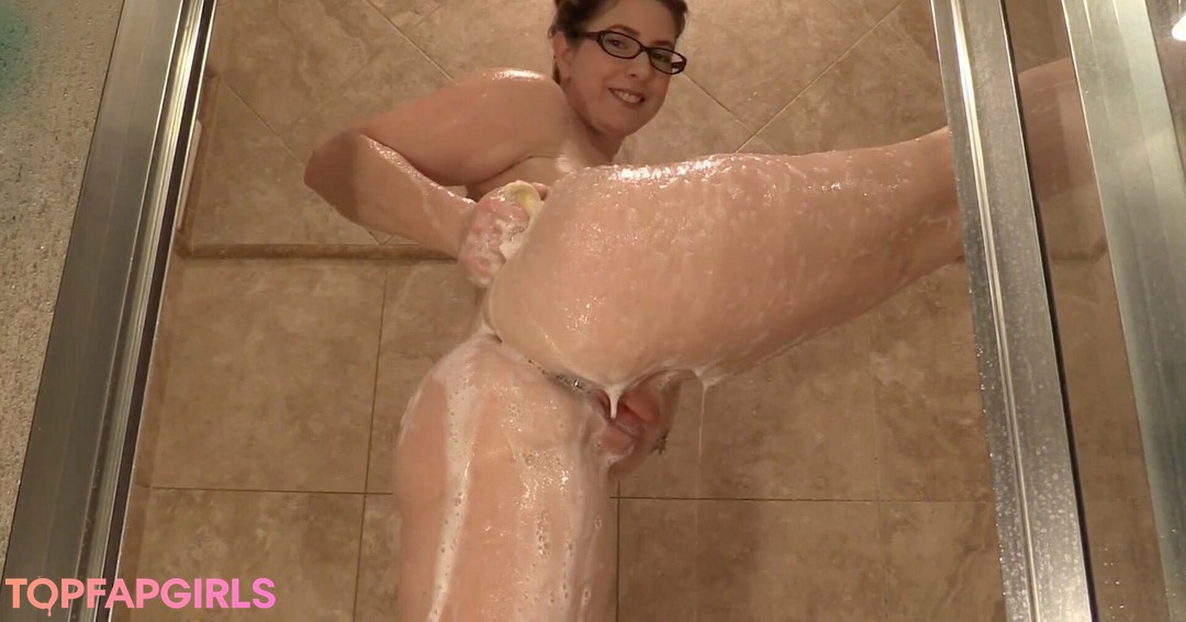 Naakte gelekte OnlyFans-foto van Ambercutie #1308