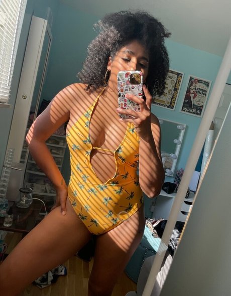 Marti Belle
