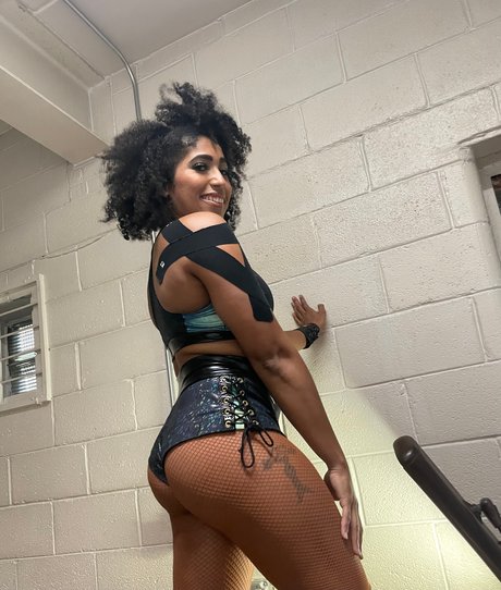 Marti Belle