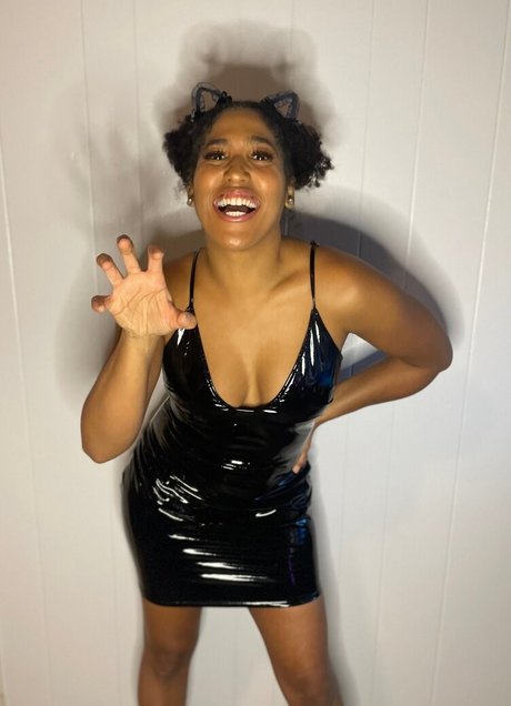Marti Belle