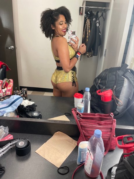 Marti Belle