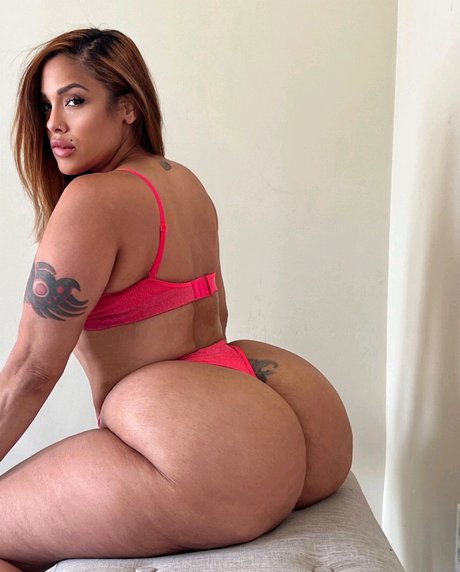 Scarlett Cakez
