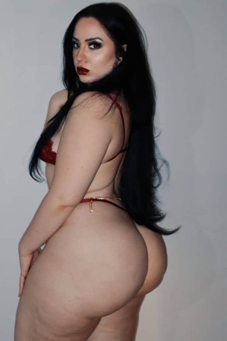 Anja Dee