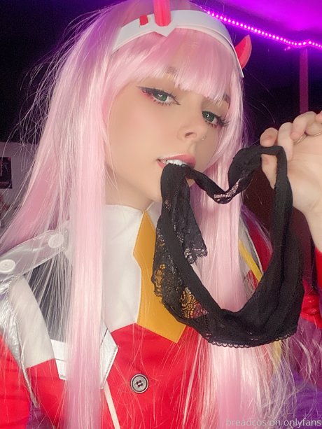 Naakte gelekte OnlyFans-foto van Breadcos