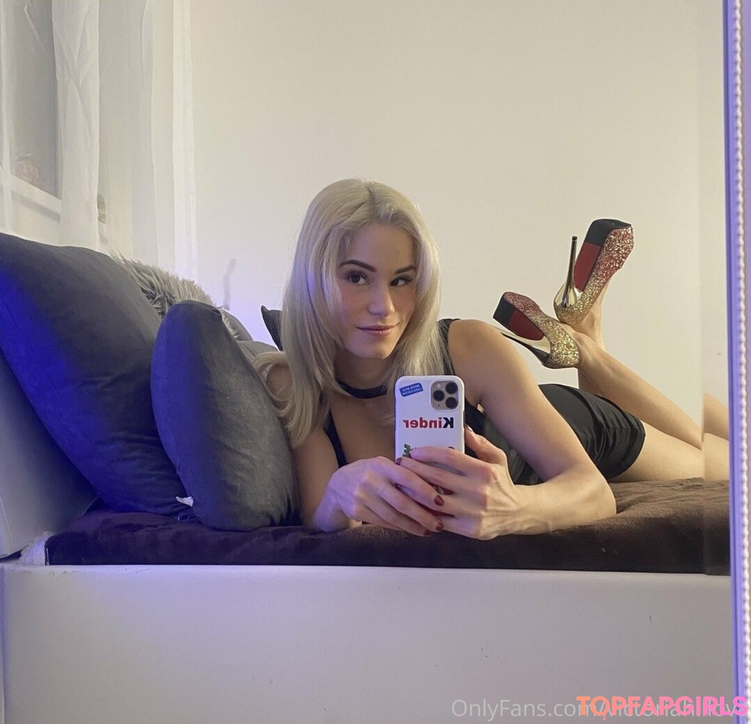 Naakte gelekte OnlyFans-foto van Victoria Hillova #1228