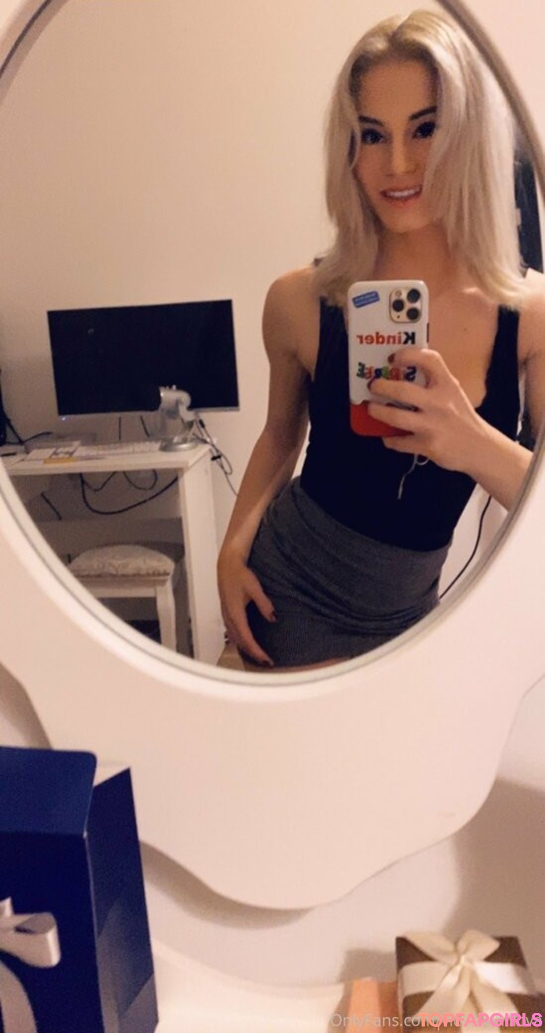 Naakte gelekte OnlyFans-foto van Victoria Hillova #1327