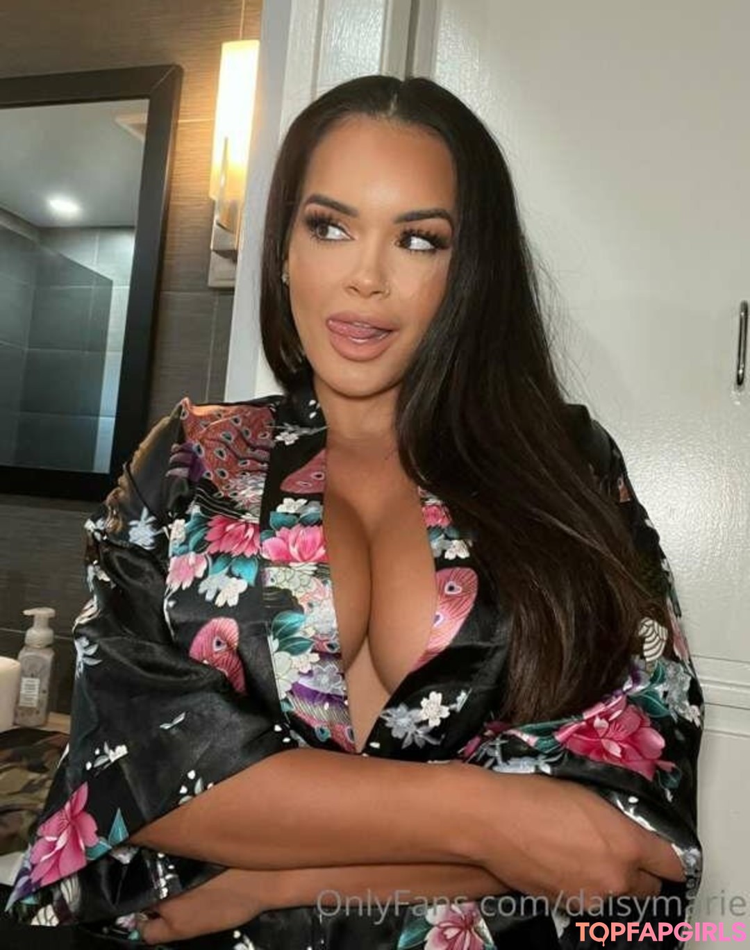 Naakte gelekte OnlyFans-foto van Daisy Marie #1441