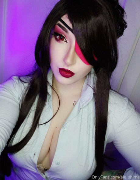Naakte gelekte OnlyFans-foto van Aleshima
