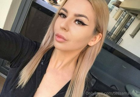 Naakte gelekte OnlyFans-foto van Tessamavens
