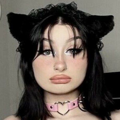 Naakte gelekte OnlyFans-foto van Autumnxwoods