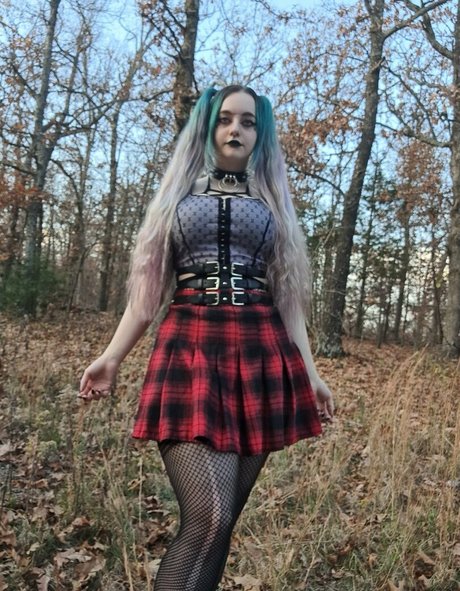 Naakte gelekte OnlyFans-foto van Izzysweettart