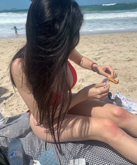 Naakte gelekte OnlyFans-foto van Milagros Seghi