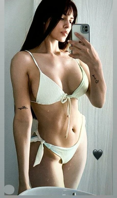 Naakte gelekte OnlyFans-foto van Natalyduran03