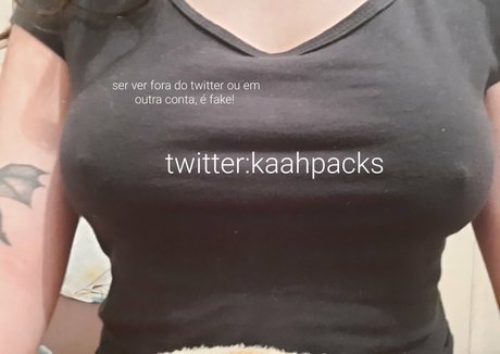 Naakte gelekte OnlyFans-foto van Kaahpacks