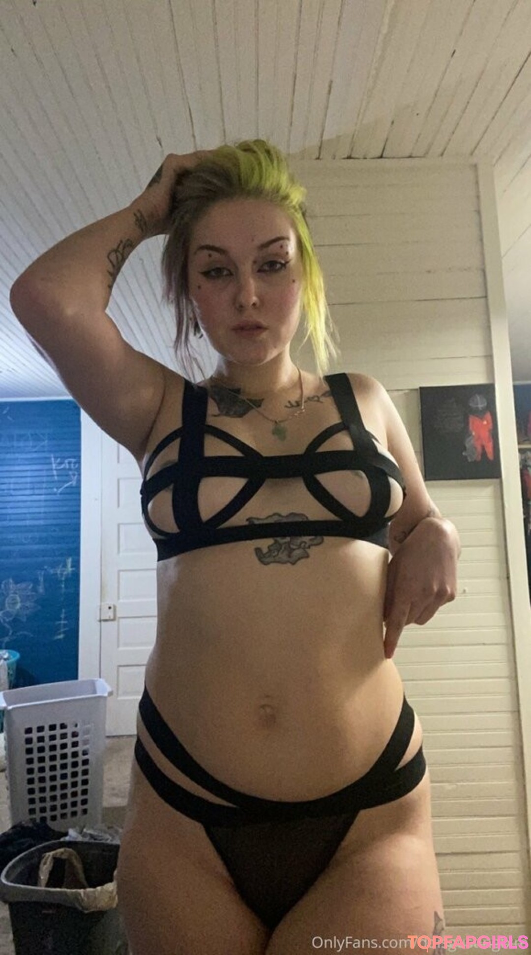 Naakte gelekte OnlyFans-foto van Ddisgustingtxre #46 Naakte gelekte OnlyFans-foto van Ddisgustingtxre #46