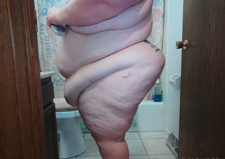 Juicybootybbw