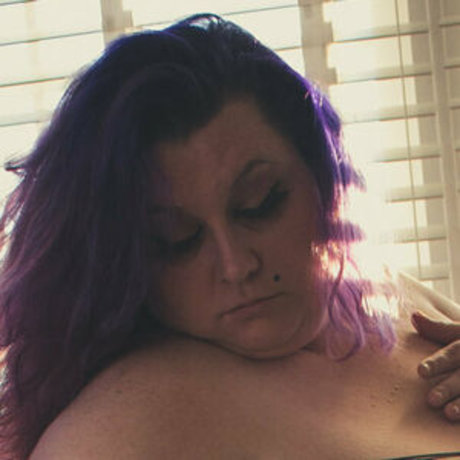 Naakte gelekte OnlyFans-foto van Misstastee