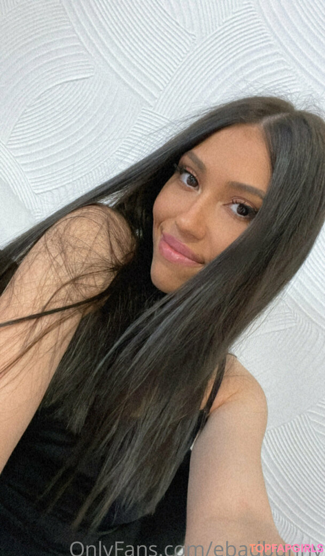 Naakte gelekte OnlyFans-foto van Ebadbunny #22 Naakte gelekte OnlyFans-foto van Ebadbunny #22