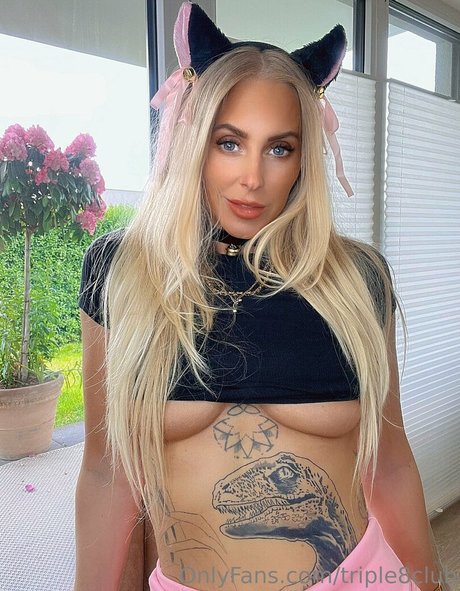 Naakte gelekte OnlyFans-foto van Leehartxx