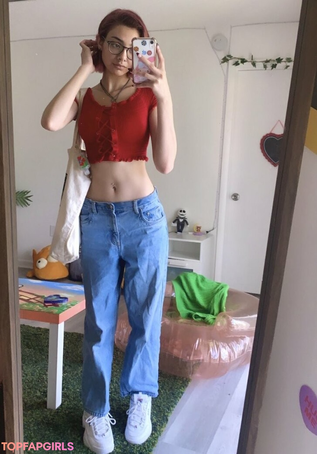 Naakte gelekte OnlyFans-foto van Fullofbugss #21 Naakte gelekte OnlyFans-foto van Fullofbugss #21