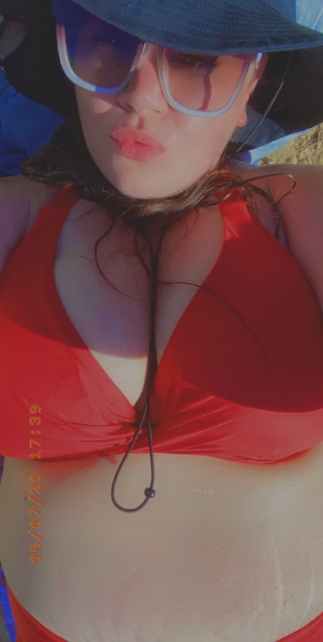 Naakte gelekte OnlyFans-foto van Sugartits