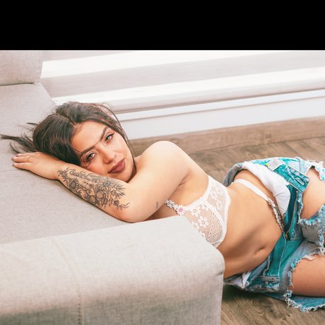 Naakte gelekte OnlyFans-foto van Shellsy Forero