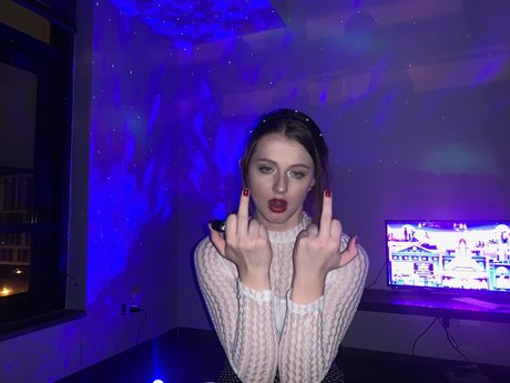 Naakte gelekte OnlyFans-foto van Georgia