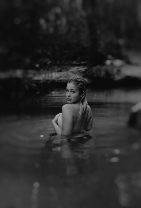 Naakte gelekte OnlyFans-foto van Milagros Knudsen