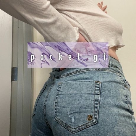 Naakte gelekte OnlyFans-foto van Ur Mami