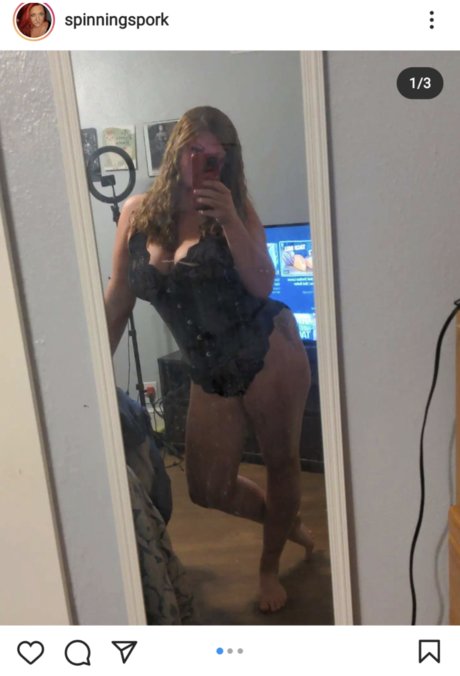 Naakte gelekte OnlyFans-foto van Sierra