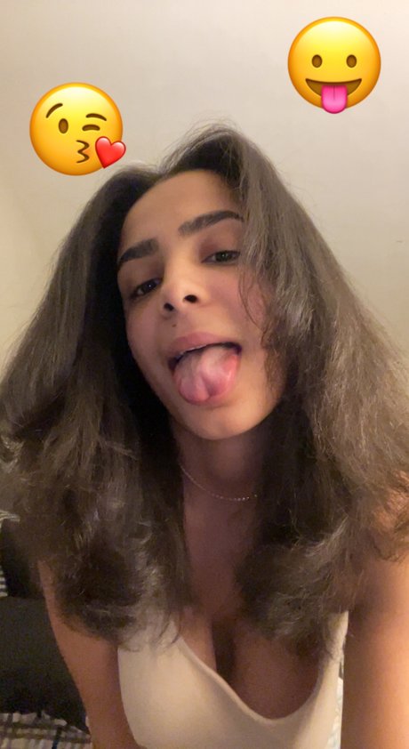 Naakte gelekte OnlyFans-foto van Yungprettyproductionn