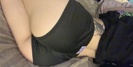 Naakte gelekte OnlyFans-foto van Brittany Killian
