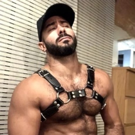 Naakte gelekte OnlyFans-foto van Del Rio