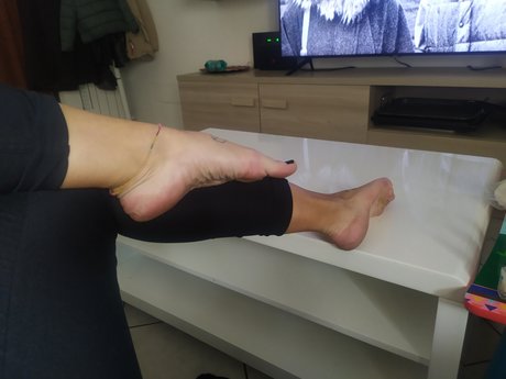 Naakte gelekte OnlyFans-foto van Redrose