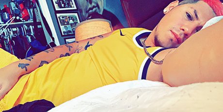 Naakte gelekte OnlyFans-foto van Zenil711
