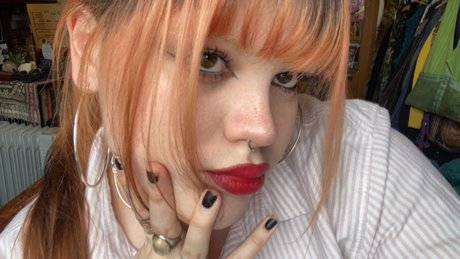 Naakte gelekte OnlyFans-foto van Ivy