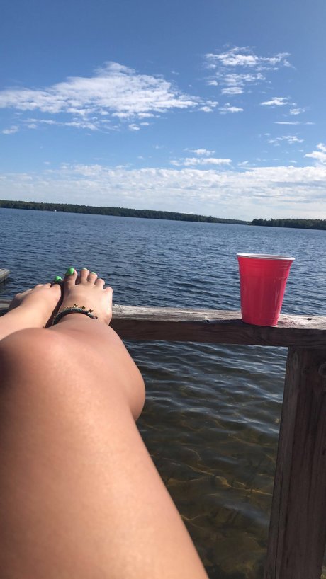 Naakte gelekte OnlyFans-foto van Victoria