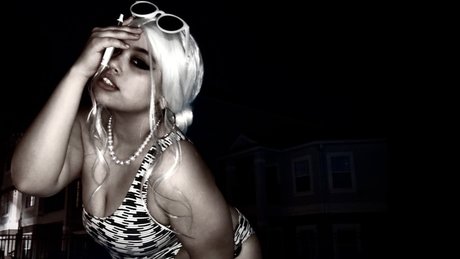 Naakte gelekte OnlyFans-foto van   Lca  Sent A Chat 