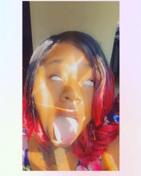 Naakte gelekte OnlyFans-foto van Sedusa Sedusa