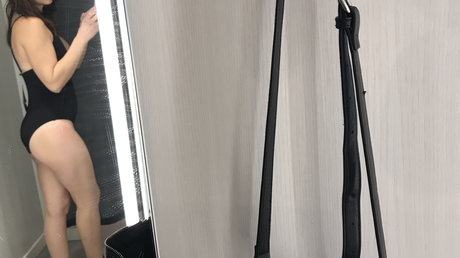 Naakte gelekte OnlyFans-foto van Shanon Doerty