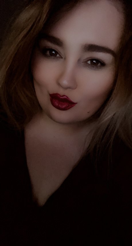 Naakte gelekte OnlyFans-foto van Tafi