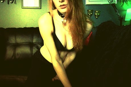 Naakte gelekte OnlyFans-foto van Gingy