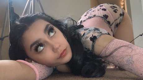 Naakte gelekte OnlyFans-foto van Nina 