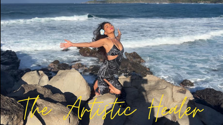 Naakte gelekte OnlyFans-foto van The Artistic Healer