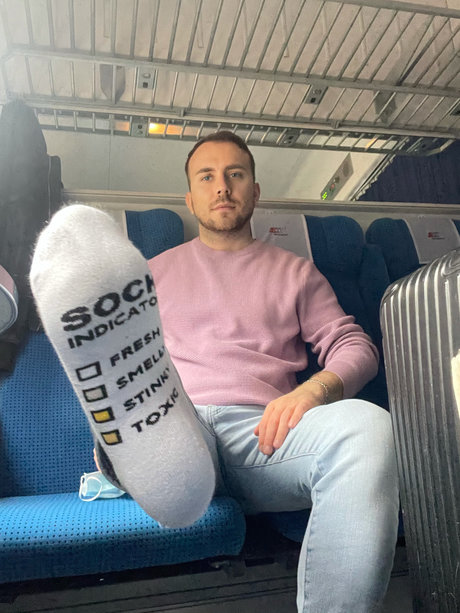 Naakte gelekte OnlyFans-foto van Badpat