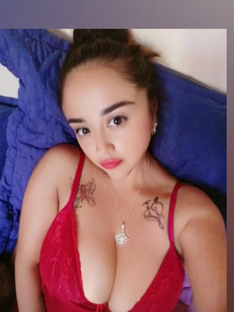 Naakte gelekte OnlyFans-foto van Susy Mantus